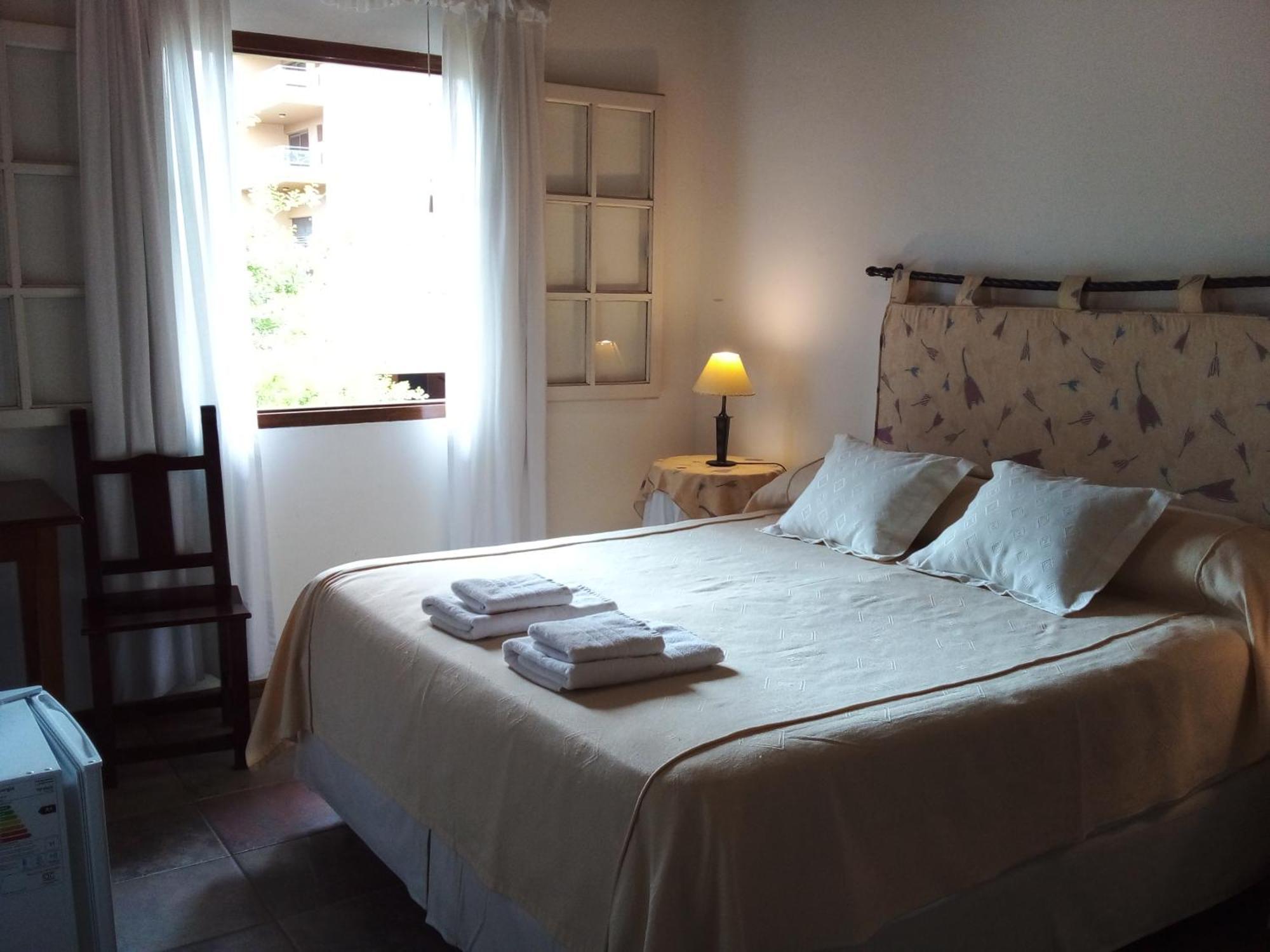 Hosteria Sajonia Villa Gesell Exterior photo